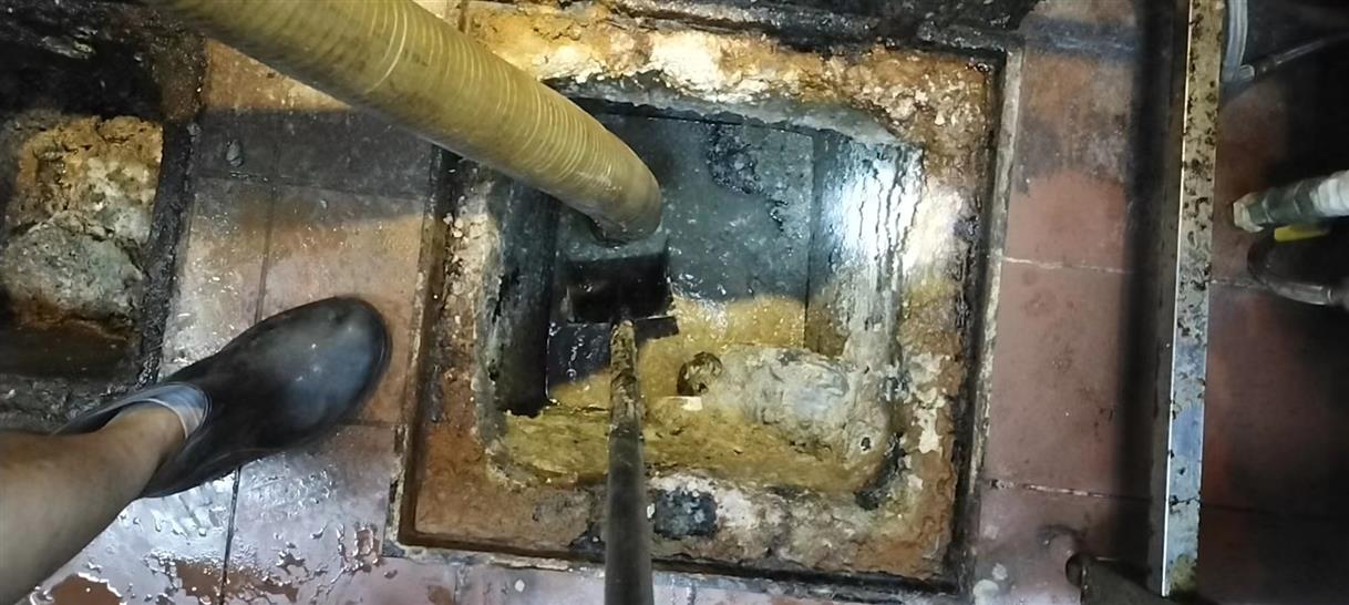 乐陵污水池清理一般都有毒气，怎么预防中毒呢？